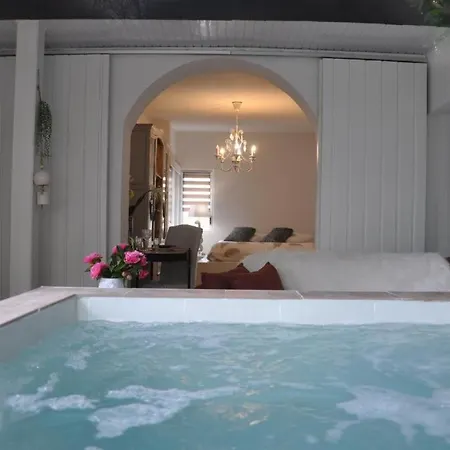 Apartment Le Domaine Des Grettes